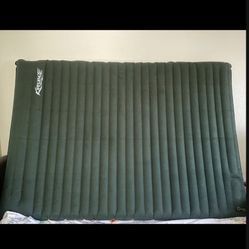 4 Inch Thick Double Sleeping Pad for Camping, Portable Outdoor Air Mattress 2 Person, Lightweight Backpacking Sleeping Mat for Hiking, Tent, Travel