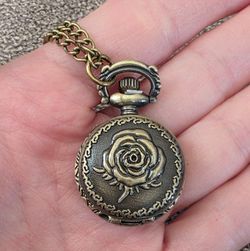 New Miniature rose 🌹 pocket watch Shipping Available