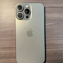 iPhone 15 Pro Max - 256gb - Carrier Unlocked