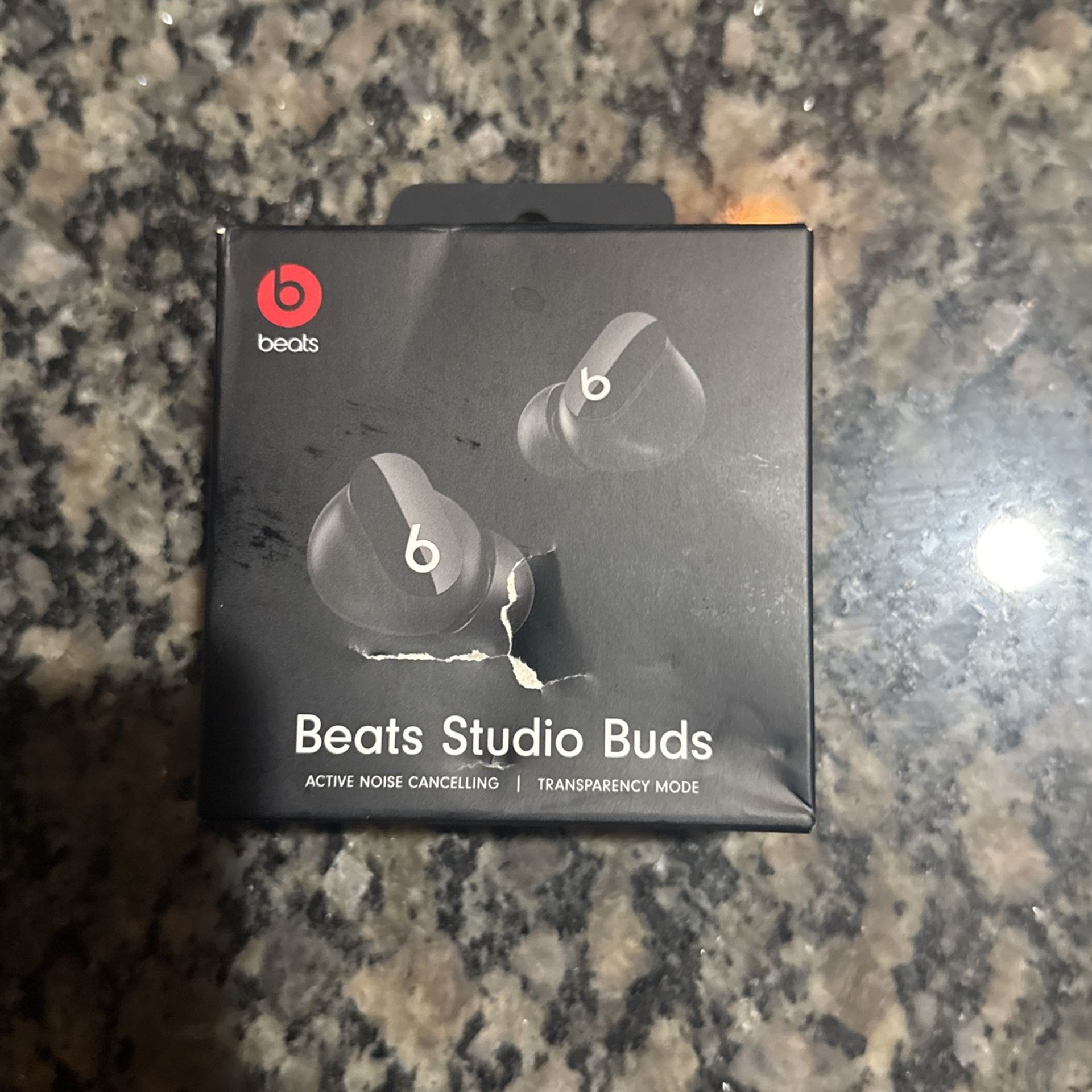 Beats Studio Buds