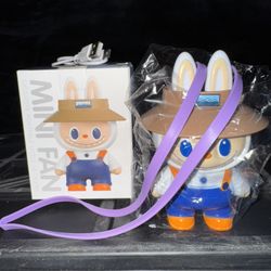 Labubu Mini Fan ! 