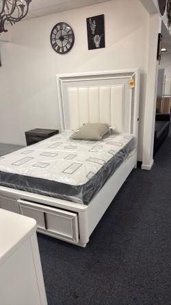 New Queen bed 699 was 1179 Furniture • Mattresses • Appliances $0–$99 Down | No Credit Needed options | 0% Interest Delivery Available — Shop Smart. S