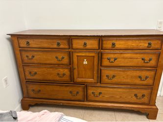 Free Wood Dresser
