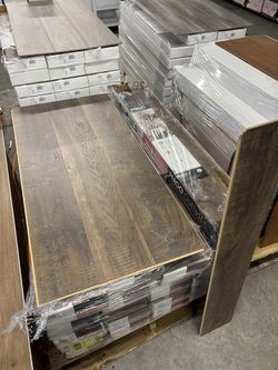 while it lasts ➕PERGO Outlast+ 12mm THICK Cocoa Walters Oak Flooring (waterproof)