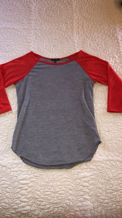 Women’s baseball tee