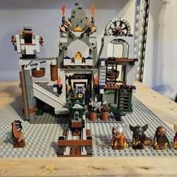 Lego 7063, Dwarves' Mine