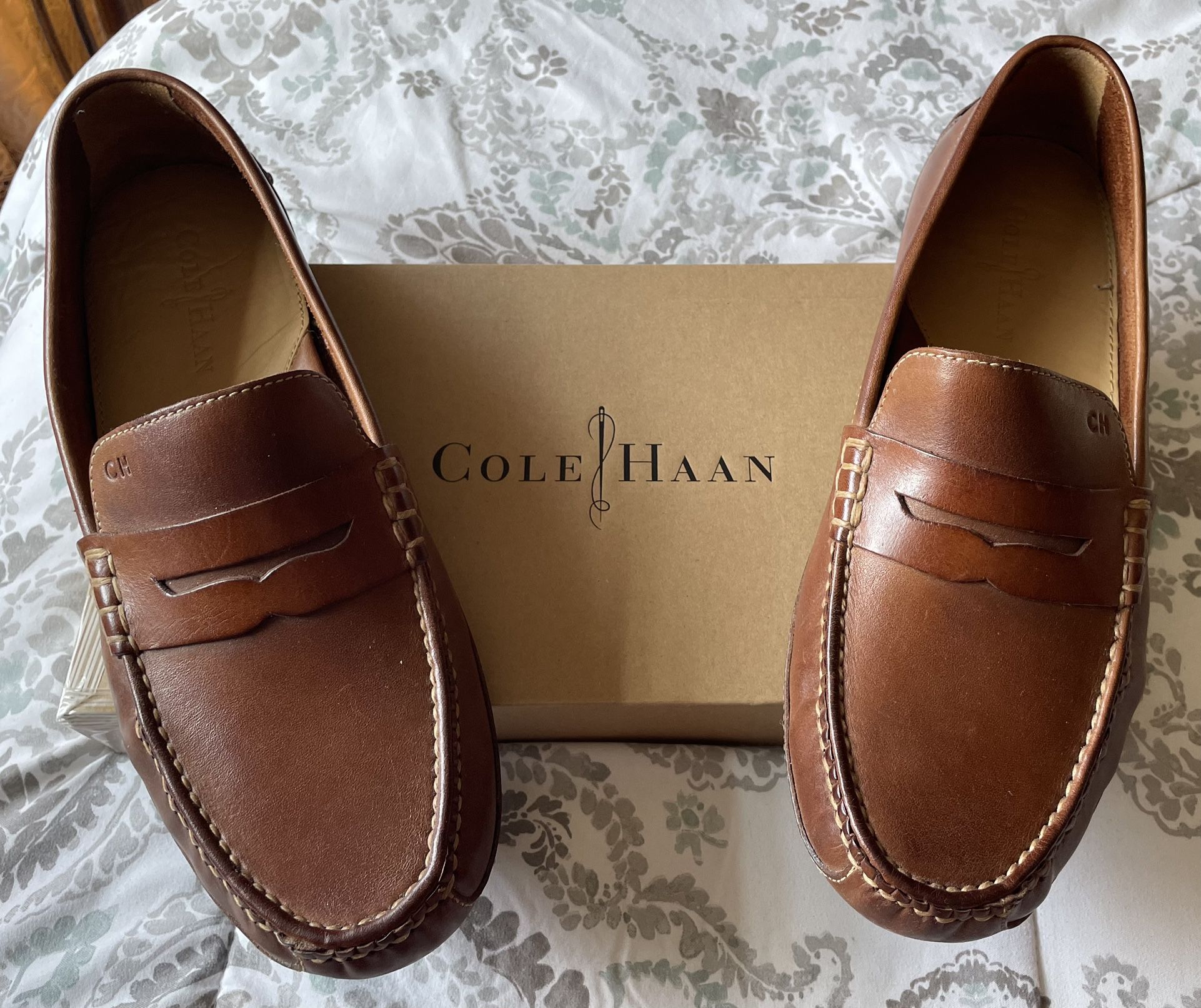 Cole Haan Men Leather Loafers-Size 10