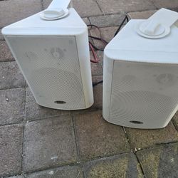 Bluetooth Wall Mount Speaker System - Active Powered Wall Mount Home Speakers, MP3/AUX/RCA Input (5.25’’ -inch, 300 Watt MAX) (Pair)
..PRICE FIRM 