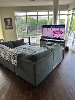 Moving sale