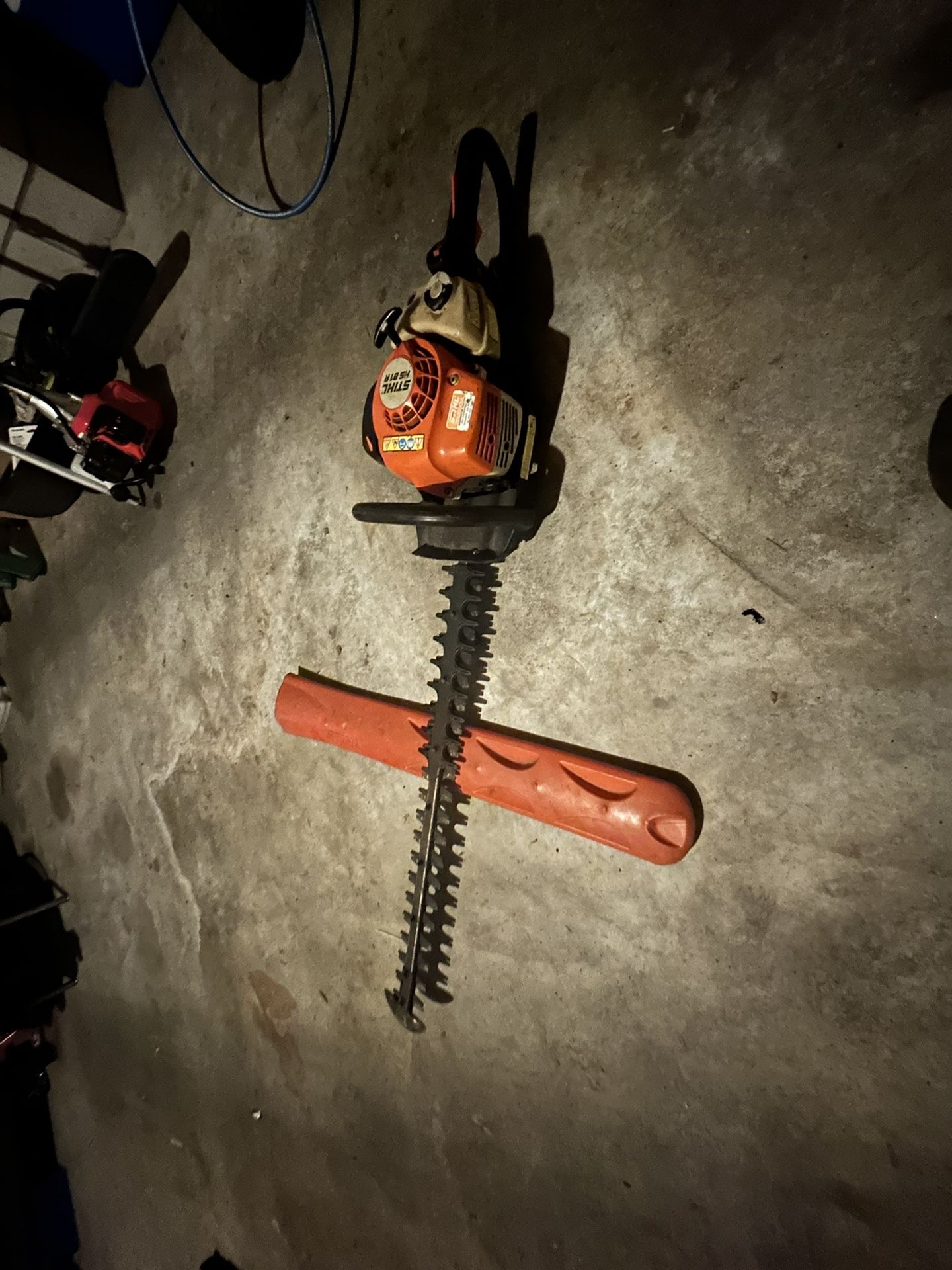 Stihl HS81R