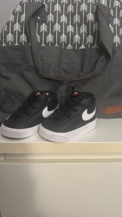 Brand New Nike Blazers  Size 4C