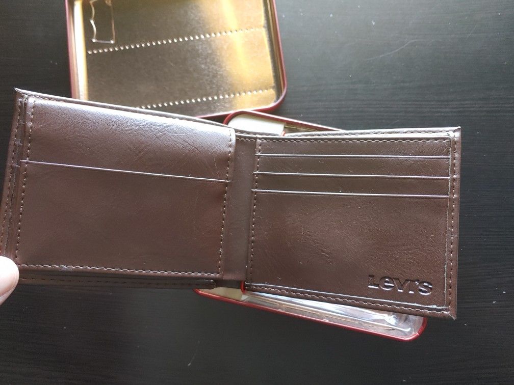 Levi's Brown Leather Wallet