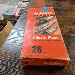 Autolite 8 Spark Plugs