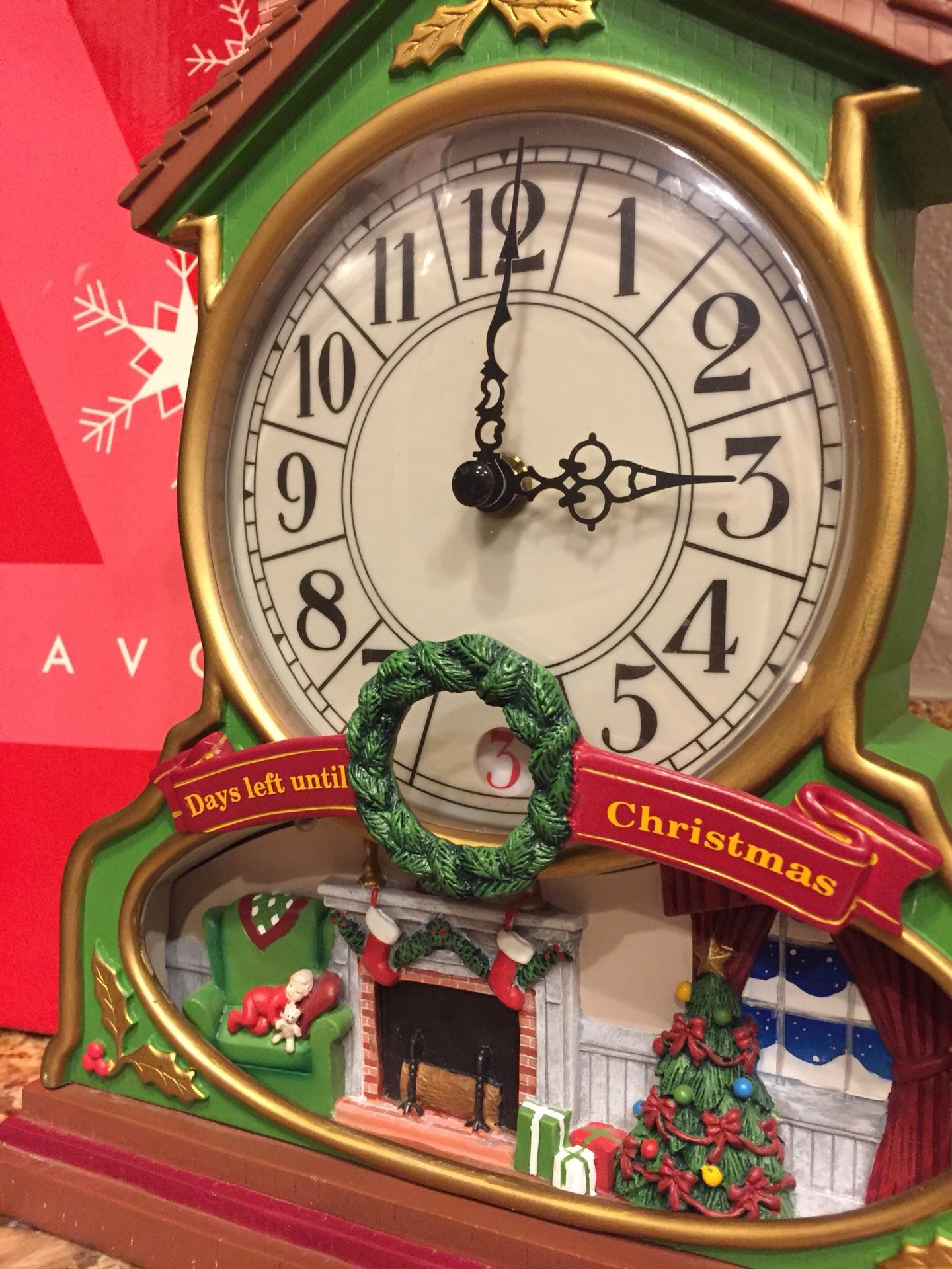 Avon 2007 Countdown to Christmas Clock for Sale in Surprise, AZ - OfferUp