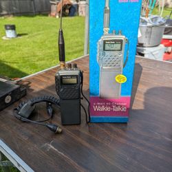 Radio Shack 40 Channel Portable CB