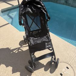 Black Kolcraft stroller USED ONCE 
