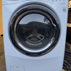 Lg Front Load Washer dryer all in one