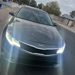 2020 KIA Optima