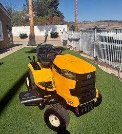 Cub Cadet XT1 Riding Lawn Mower Tractor