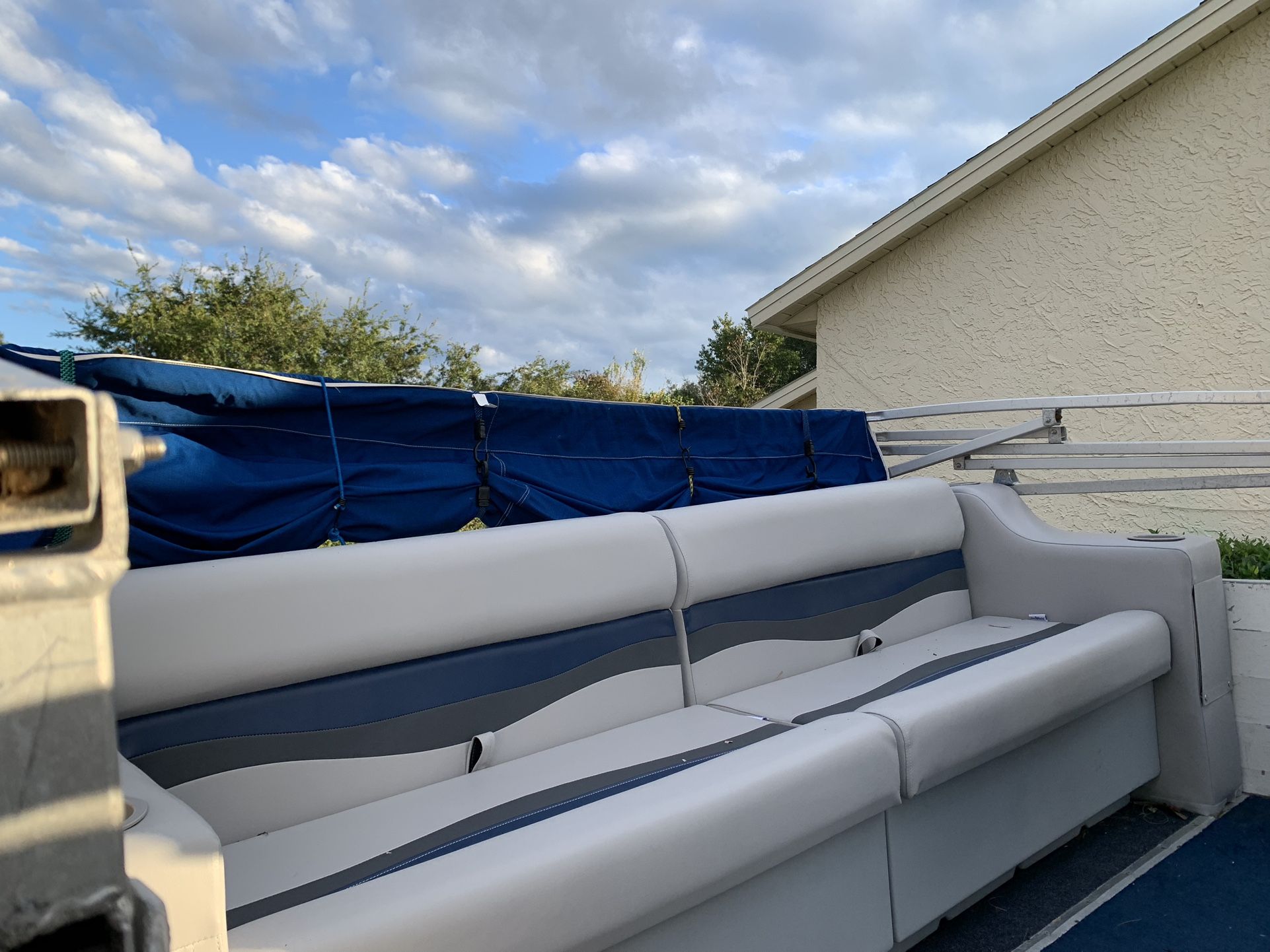 18 Ft Pontoon Boat for Sale in Ocala, FL OfferUp