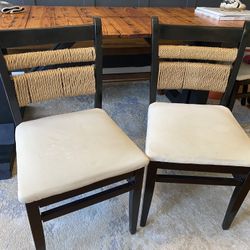 4 Chairs $50… Priced For A Makeover Project 