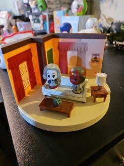 Funko pop mini moments Wandavision 1960s living room diorama