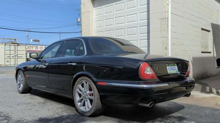 2005 Jaguar XJ-Series Thumbnail