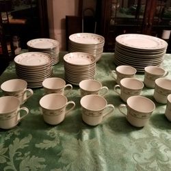 Vintage Abingdon fine porcelain China dinnerware set 