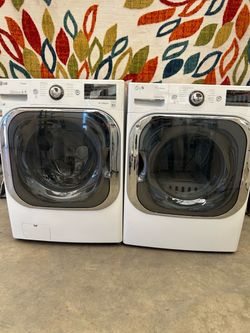 LG mega capacity set gas laundry