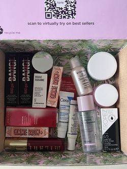 15 Pieces Cosmetic Makeup Kit - Travel Size 