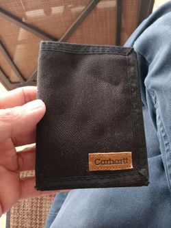 Carhartt velcro wallet
