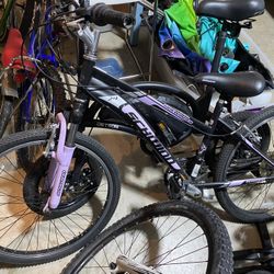 Schwinn Sidewinder Mountain Bike 