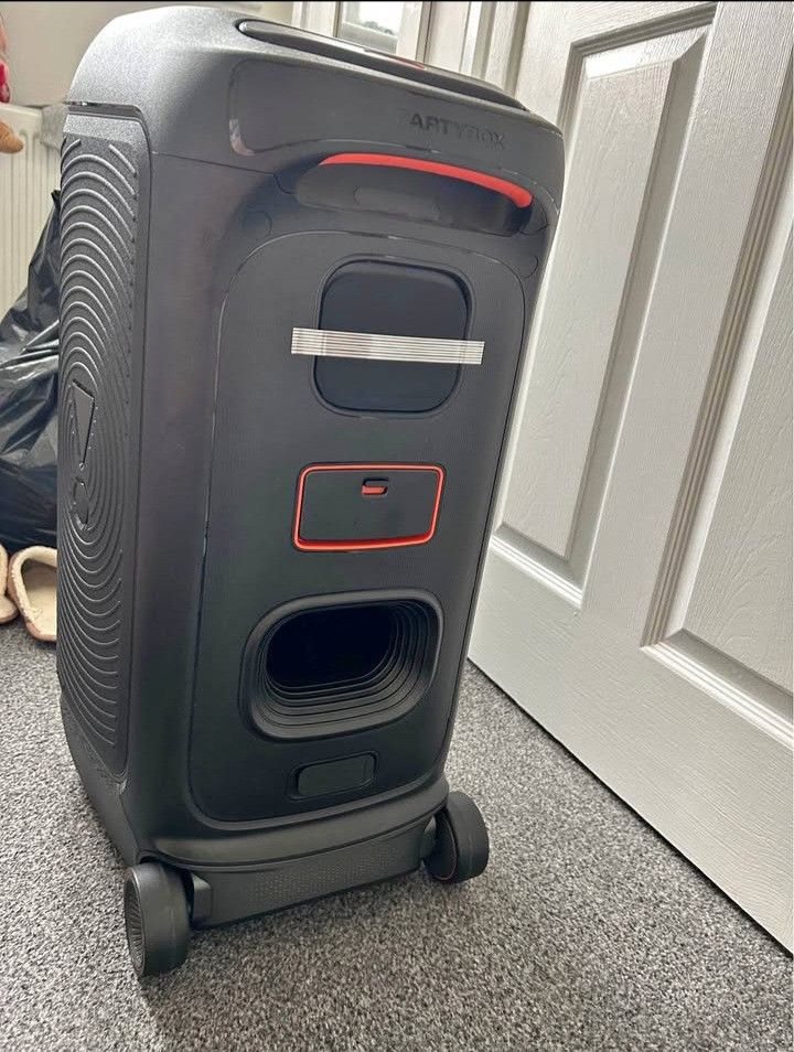 JBL PartyBox Stage 320