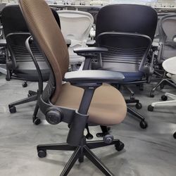Like New Leap V2 Chair by Steelcase