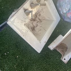 Sink Fountain With The Stand 