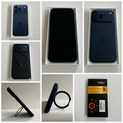 iPhone 17 Pro Max 256GB Deep Blue in great condition and unlocked to work on any carrier.