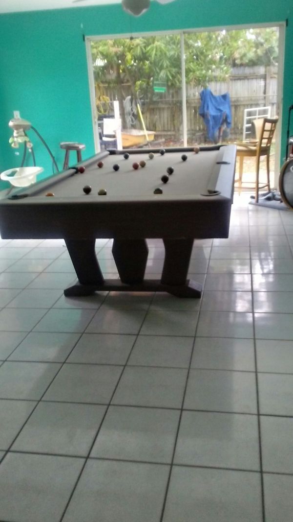 Pool Table 400 For In West Palm Beach Fl Offerup