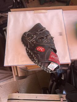 Baseball glove, right hand