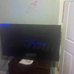 ROKU TV