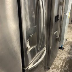 LG French Door Refrigerator 