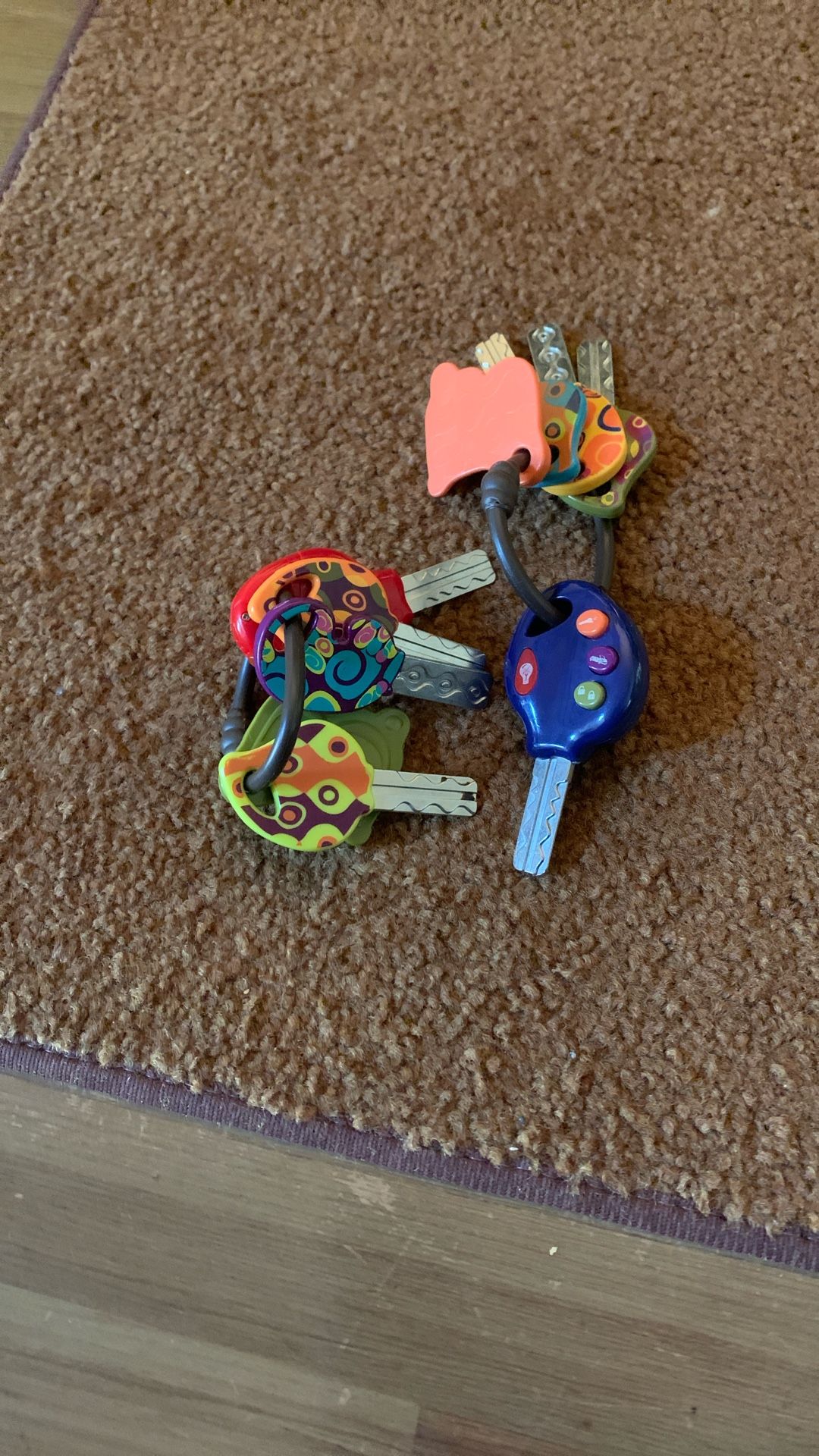 B. toys – LucKeys – Pretend Play Keys