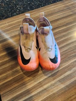 Out door soccer cleats