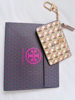 Tory Burch wallet
