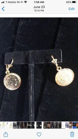 GOLD PLATED COIN EARRINGS WITH LEVERBACKS