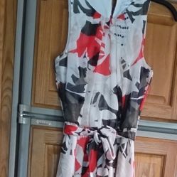 Calvin Klein Long Dress NEW Size 4 Comfortable Elastic Waist Pleated  Neckline Sleeveless Women's 