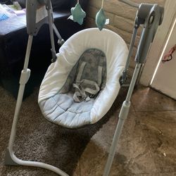 Slim Spaces Baby Swing 