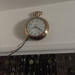Beautiful Antique Clock $49