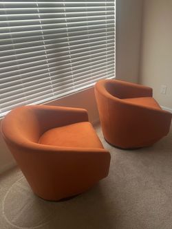 Accent Swivel Chairs