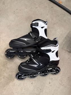 NEW - roller skates / roller blades  (42-44.5)
