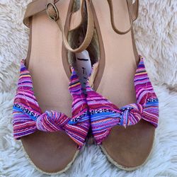 Pink/Purple Wedges